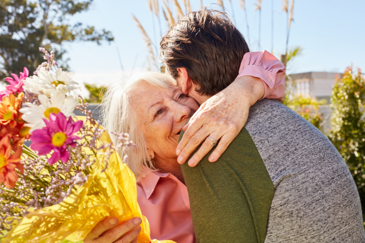 Idealny prezent dla emeryta — sprawdź, co warto wybrać!